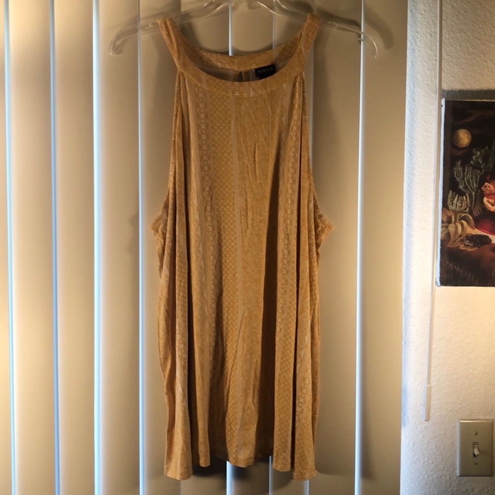 Yellow and white tank